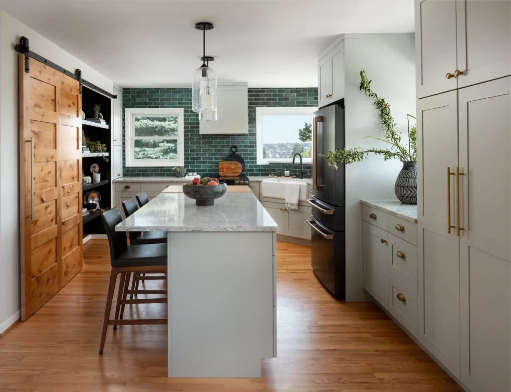 Quartz and Bone Interiors - Magnolia Hillside